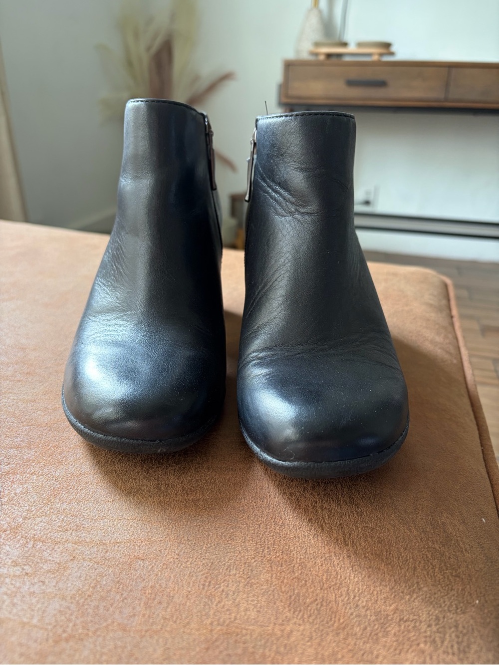 Dansko Black Leather Waterproof Ankle Boots Size 38 US 7.5 Buckle Side Zip